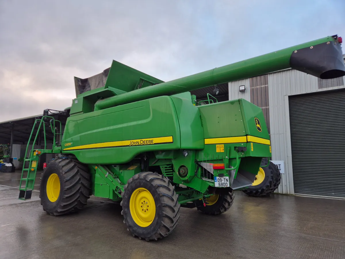 John Deere C670 2009 - Image 4