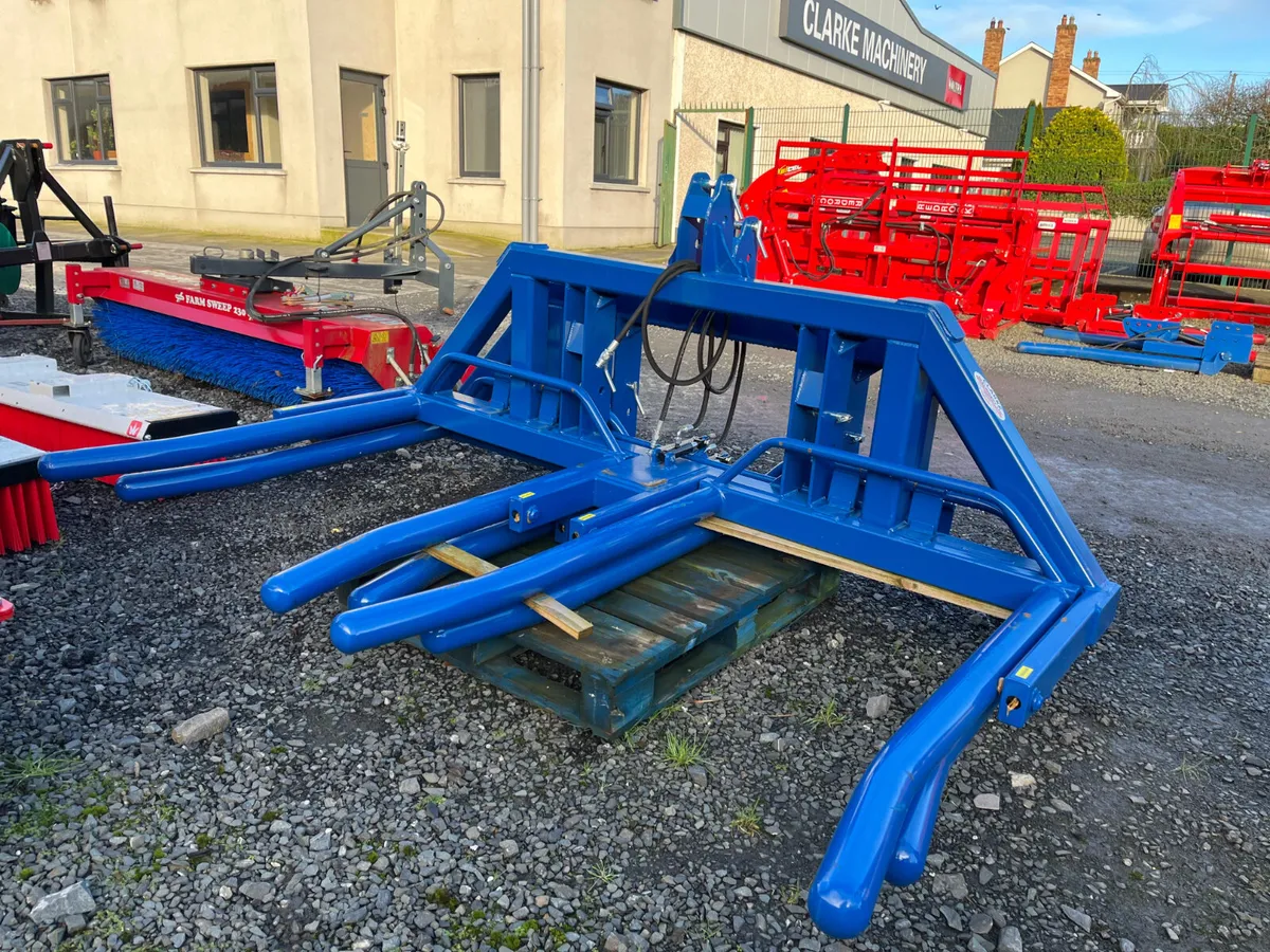 Dowd Bale Lifters -Single & Double - Image 1