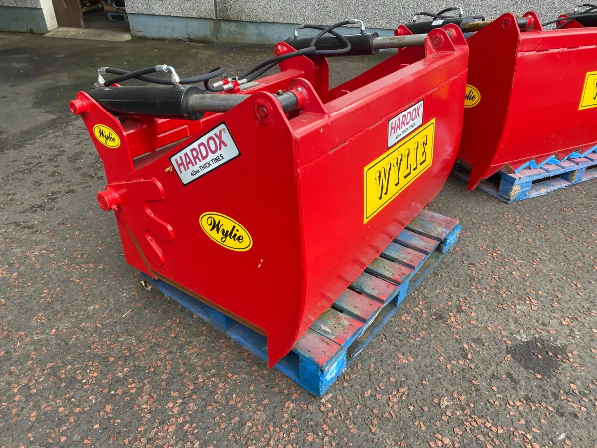 New Wylie Shear Grabs - Image 3