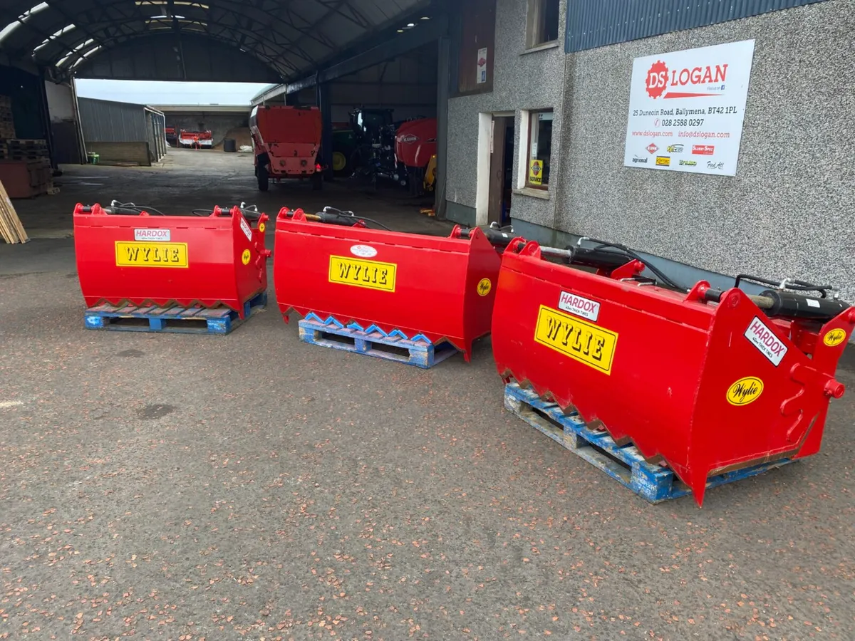 New Wylie Shear Grabs - Image 2