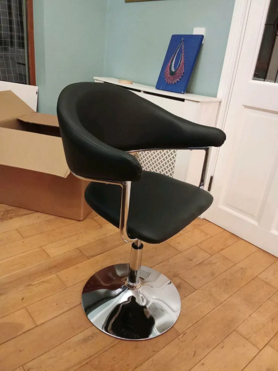 Salon Chairs Ireland - Image 1