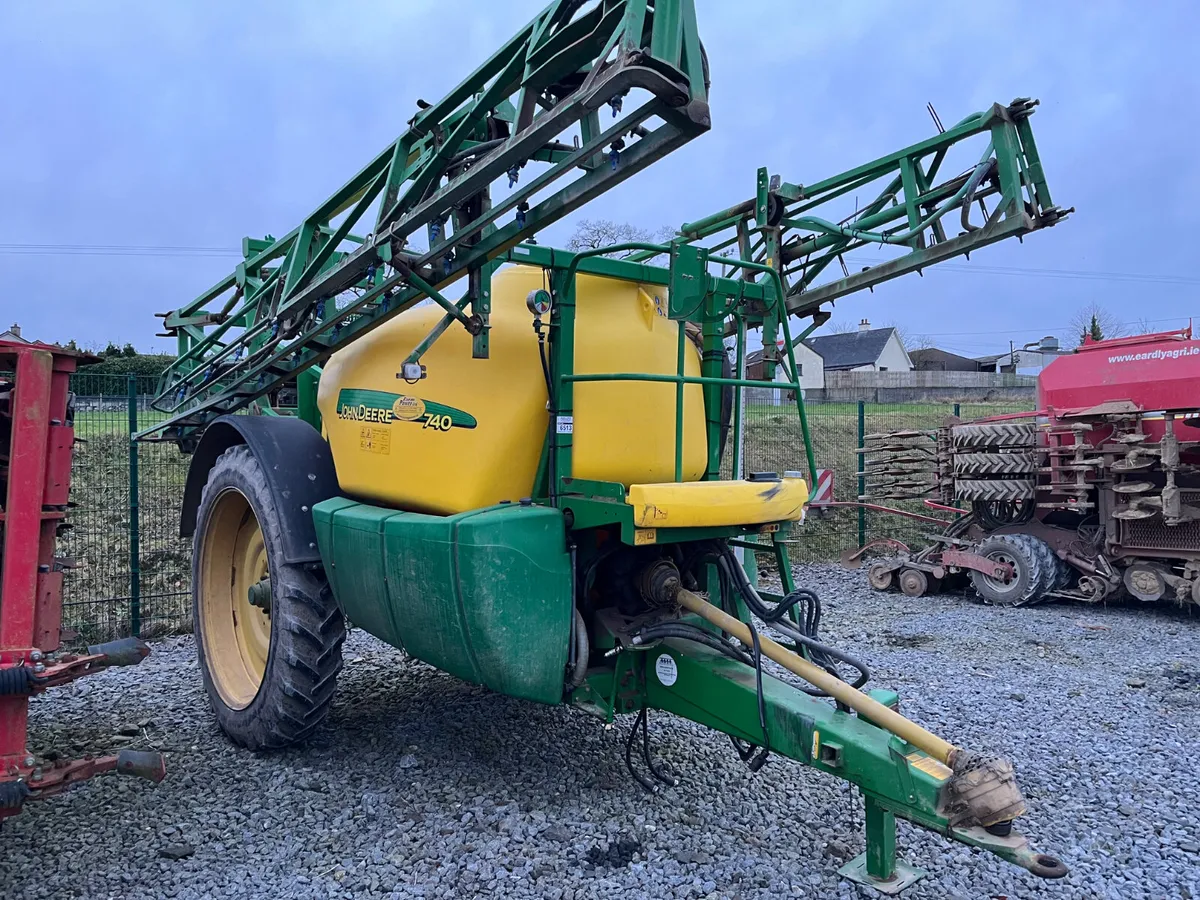 John Deere Sprayer - Image 3