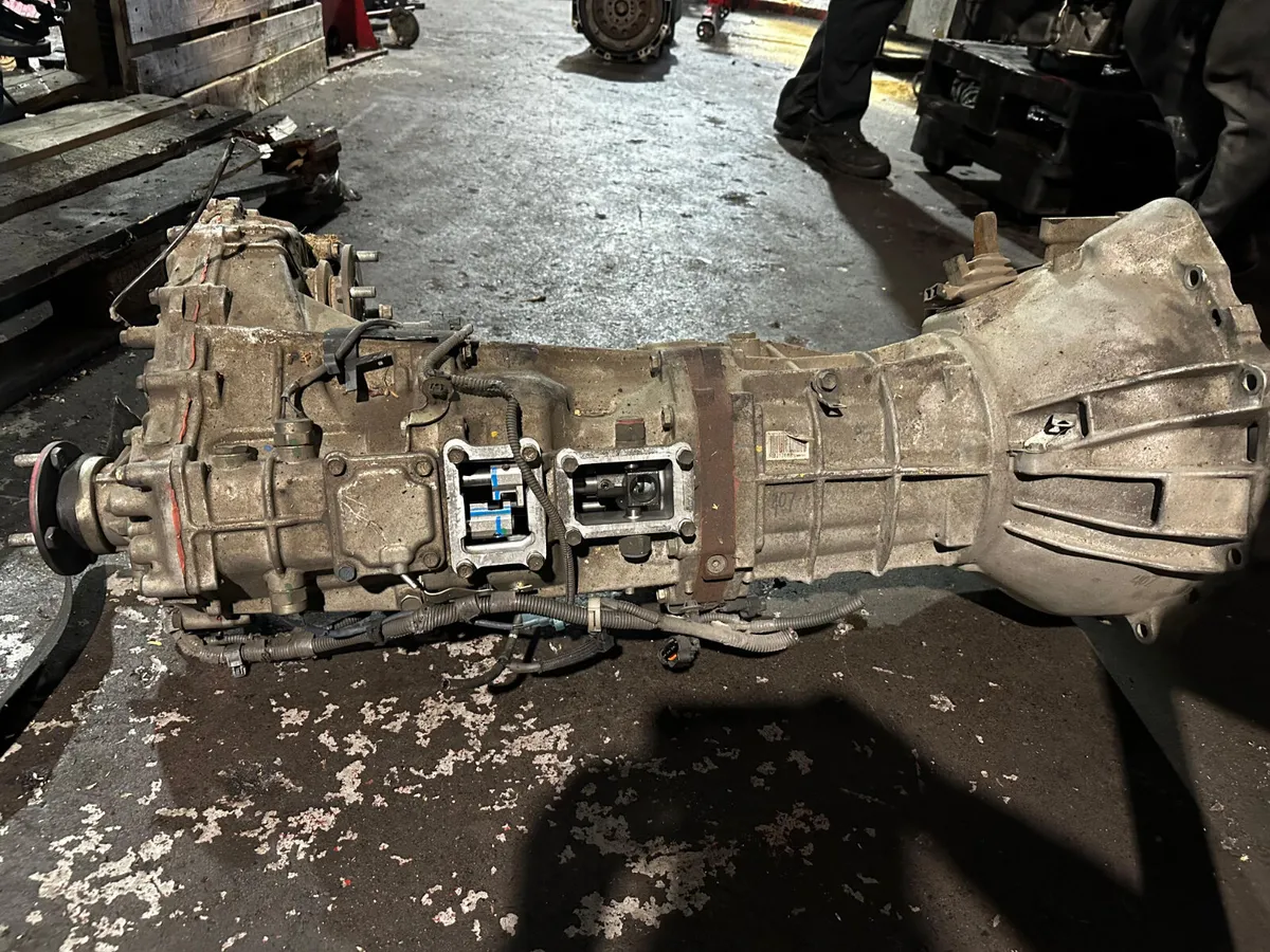 Manual gearbox TOYOTA HILUX VII Pickup - Image 2