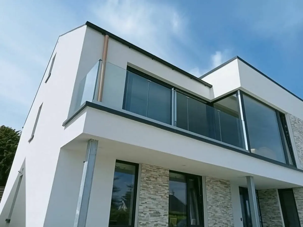 Frameless glass balustrade - Image 2