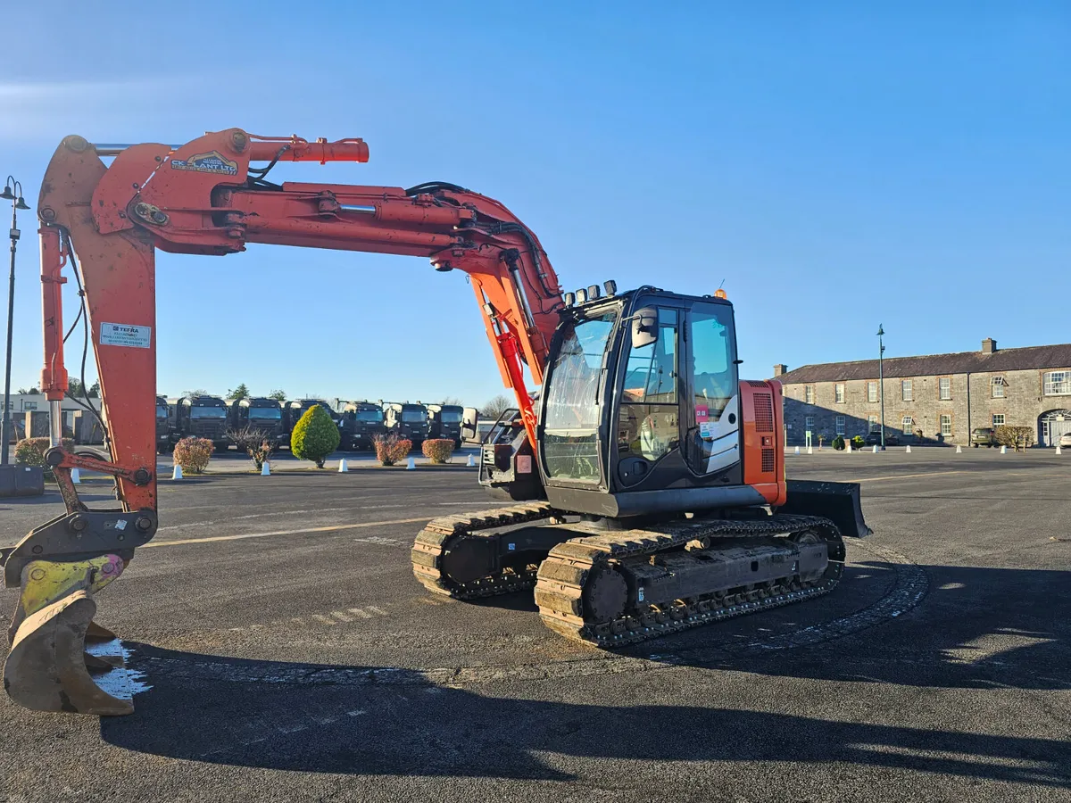 8.5ton knuckle boom  Self Drive Hire - Image 2