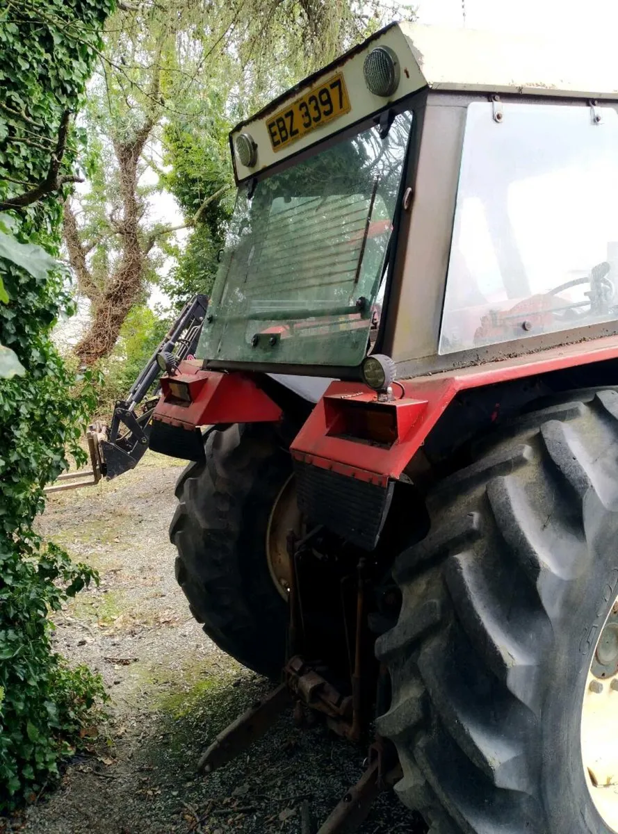 Zetor 8145 4WD 40km Gearbox C/W Power loader - Image 4