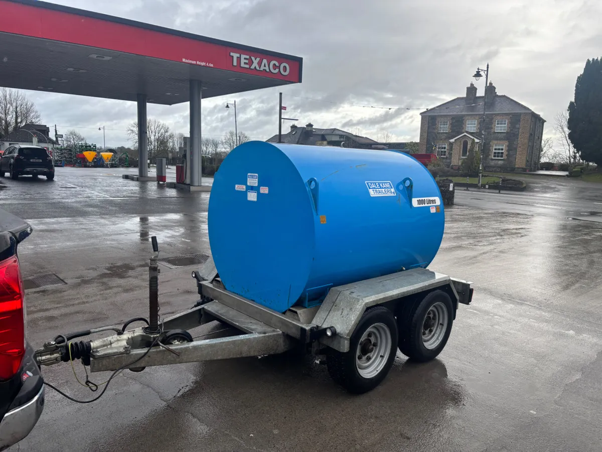 dale kane 1000litre bowser next to new - Image 4