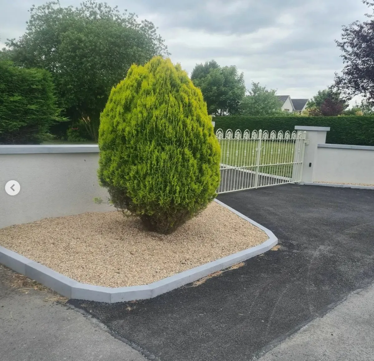 Limestone Kerbs - Image 2