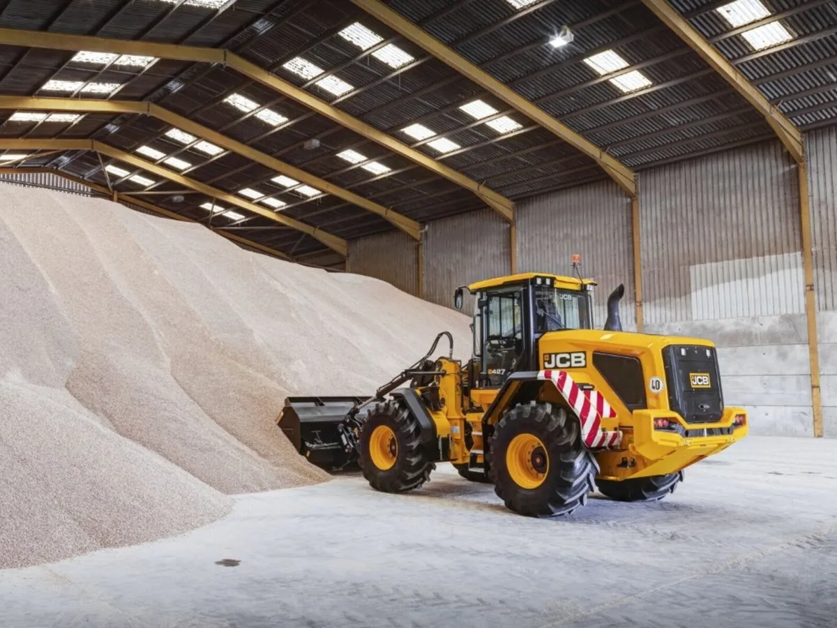 JCB 427 AGRI Wheel Loader 3.6m - Image 3