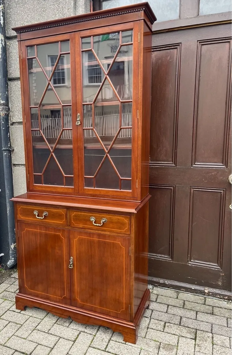 Irish Robert Strahan  Dublin  bookcase - Image 2