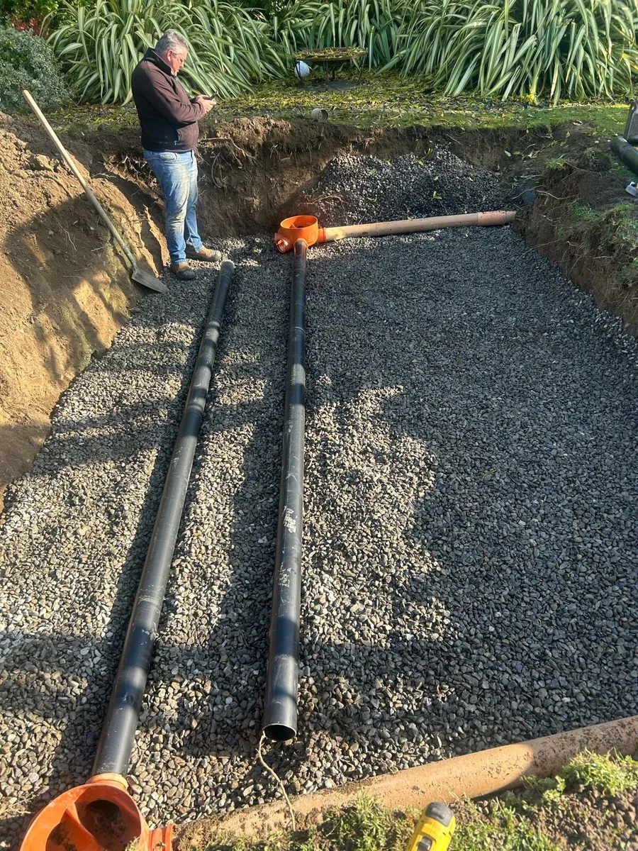 Digger driver septic tank house foundation - Image 4