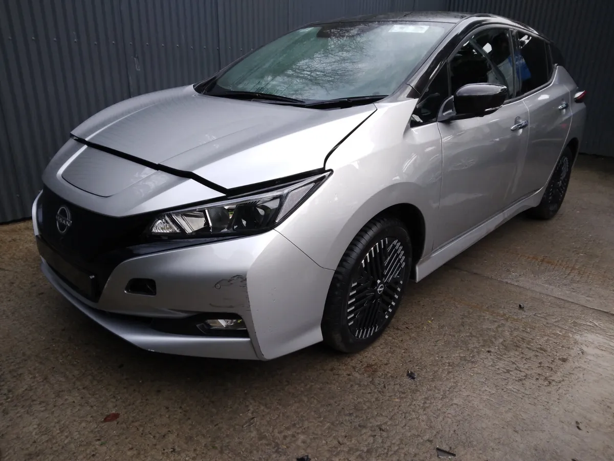 2022 Nissan Leaf Breaking/Dismantling - Image 1