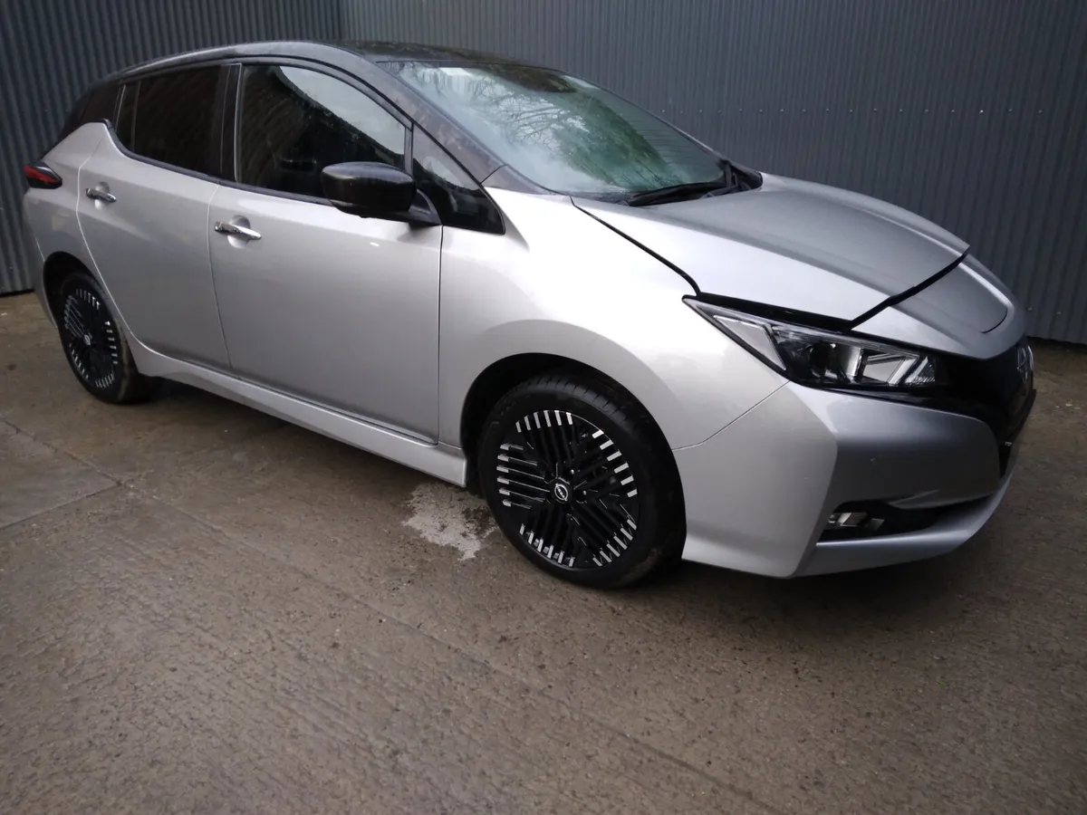 2022 Nissan Leaf Breaking/Dismantling - Image 2