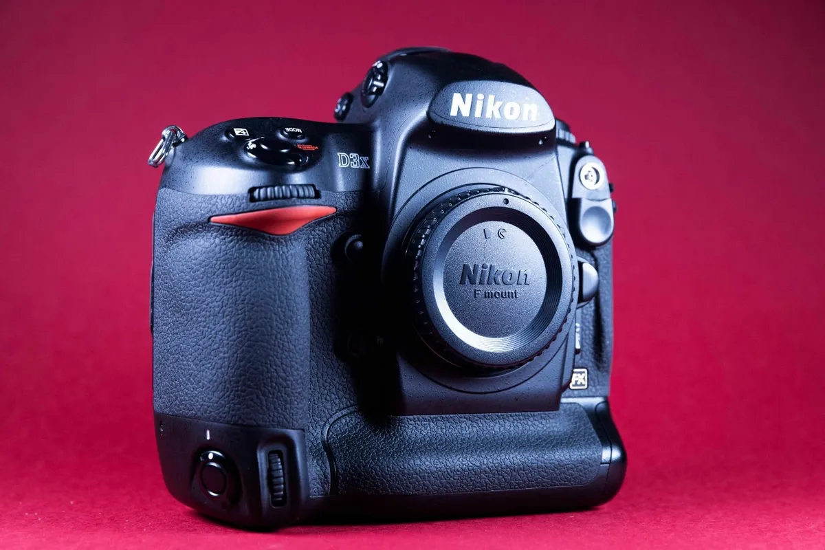 Nikon D3X 24.5MP Digital SLRBody low shutter count - Image 2
