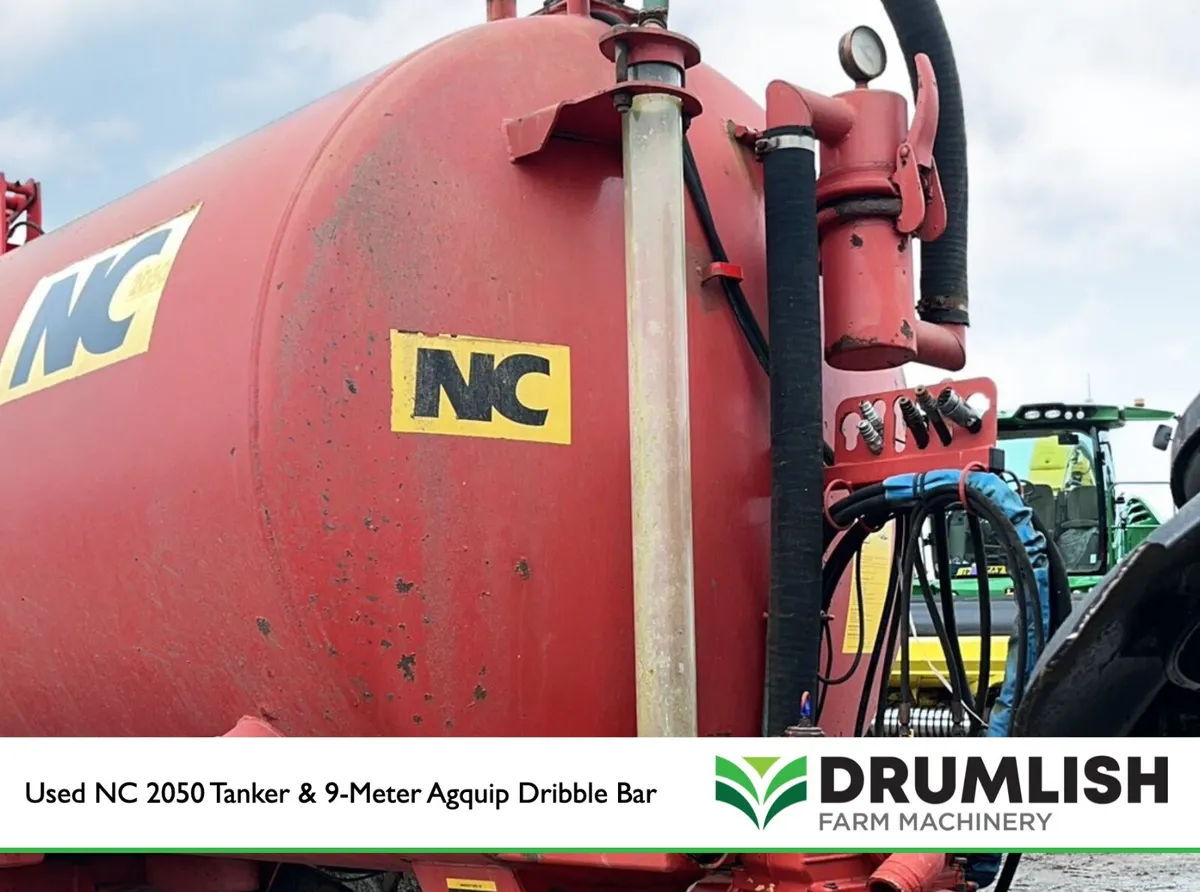 Used NC 2050 Gallon Tanker with AgQuip Dribble Bar - Image 3