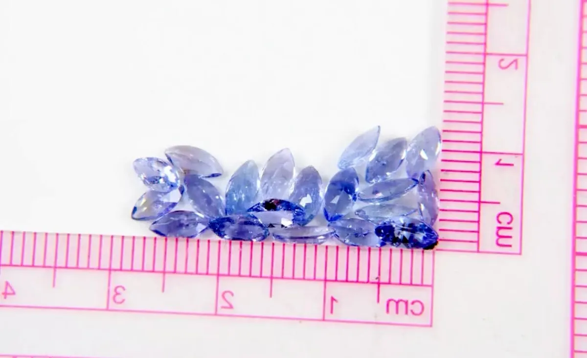 20x Tanzanite gemstones 5ct - Image 2