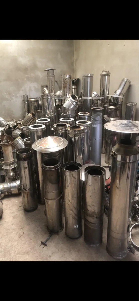 Oil boiler flue pipe - Image 1
