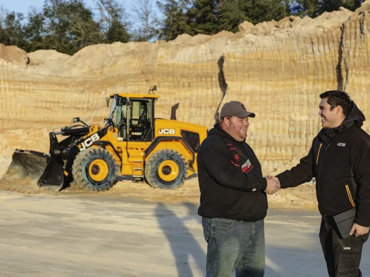 JCB 437 AGRI Wheel Loader 3.8m - Image 3