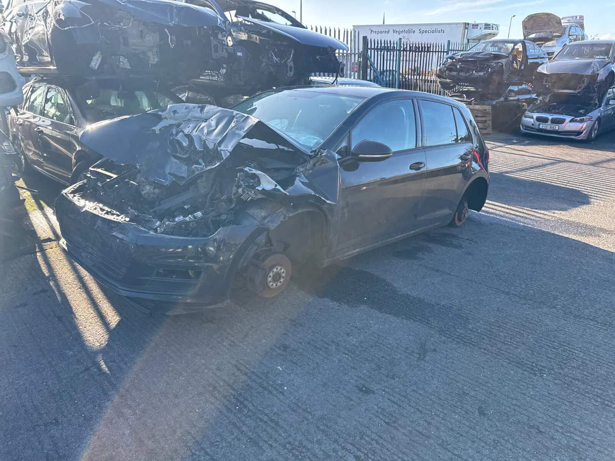 2014 VW GOLF 1.6 TDI BEEAKING