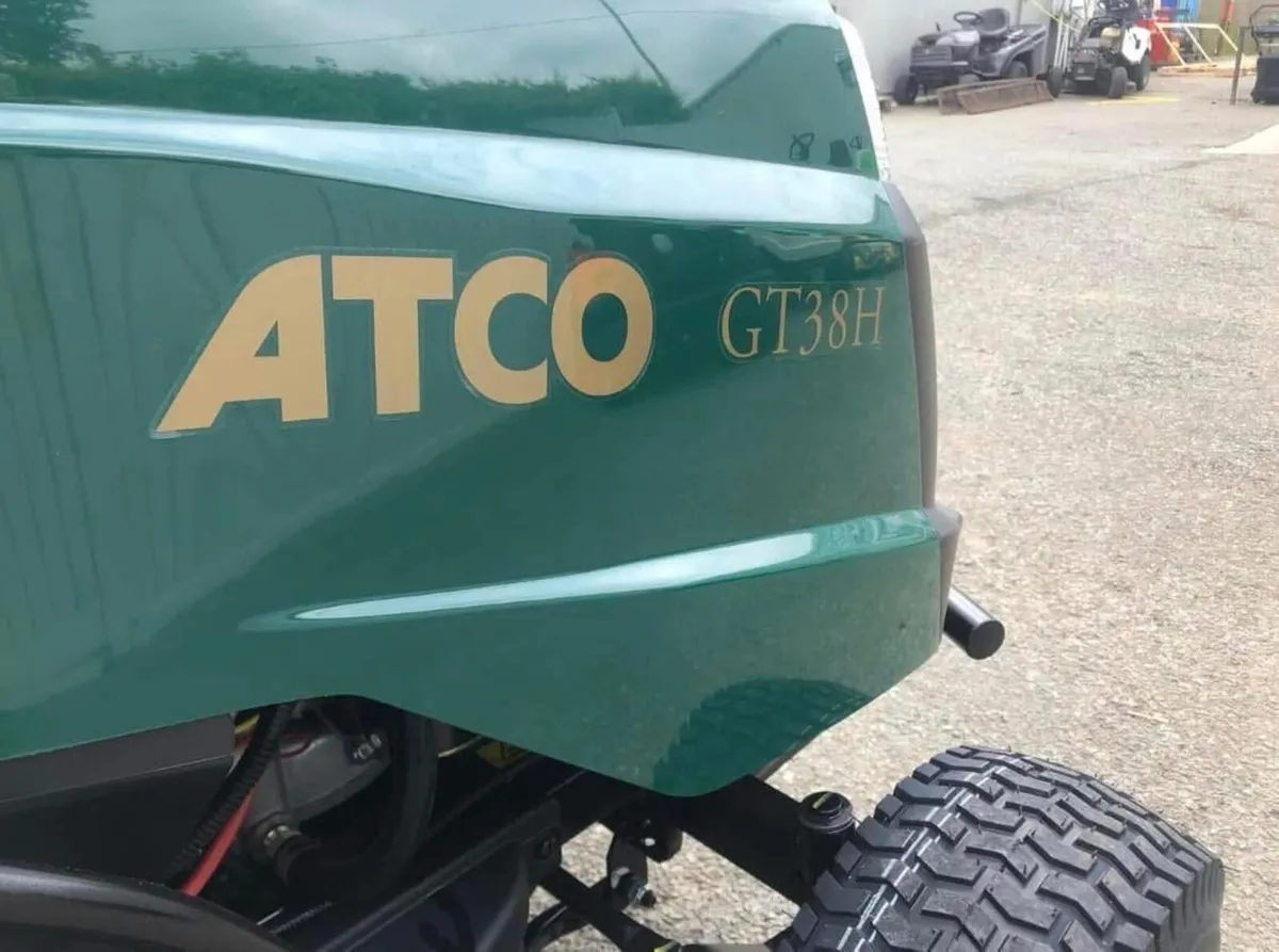 Atco 38” v-twin - Image 4