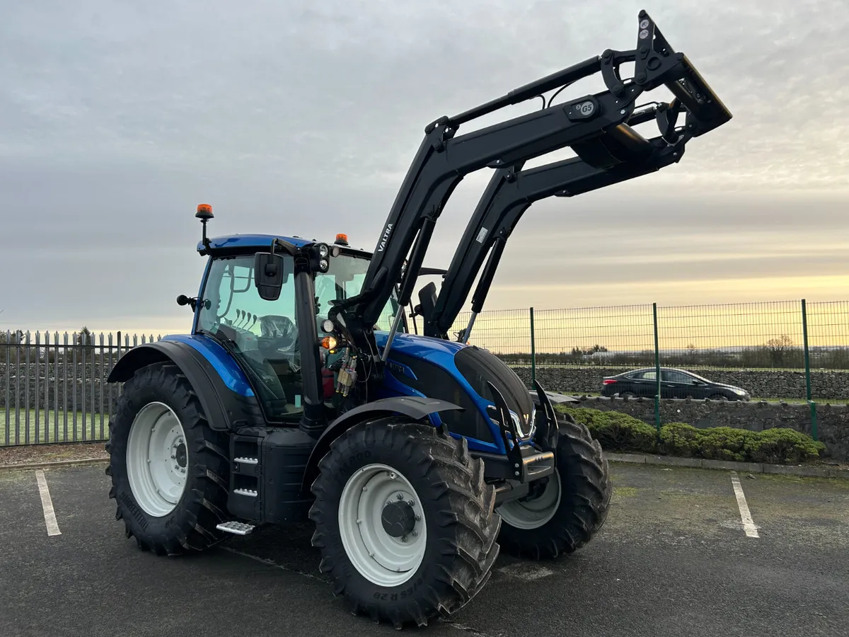 Valtra N175 Active G5s Loader - Image 1