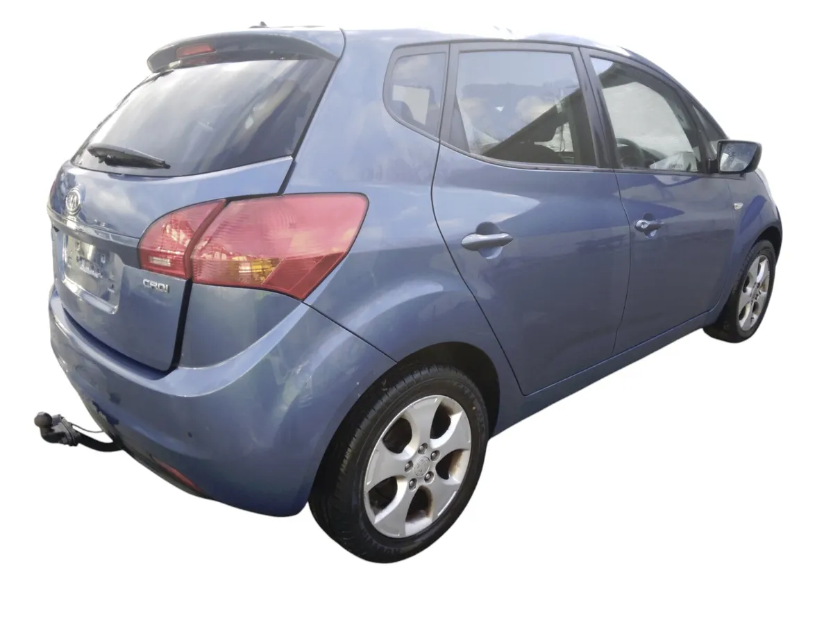 2012 KIA VENGA For Breaking/Dismantling - Image 4