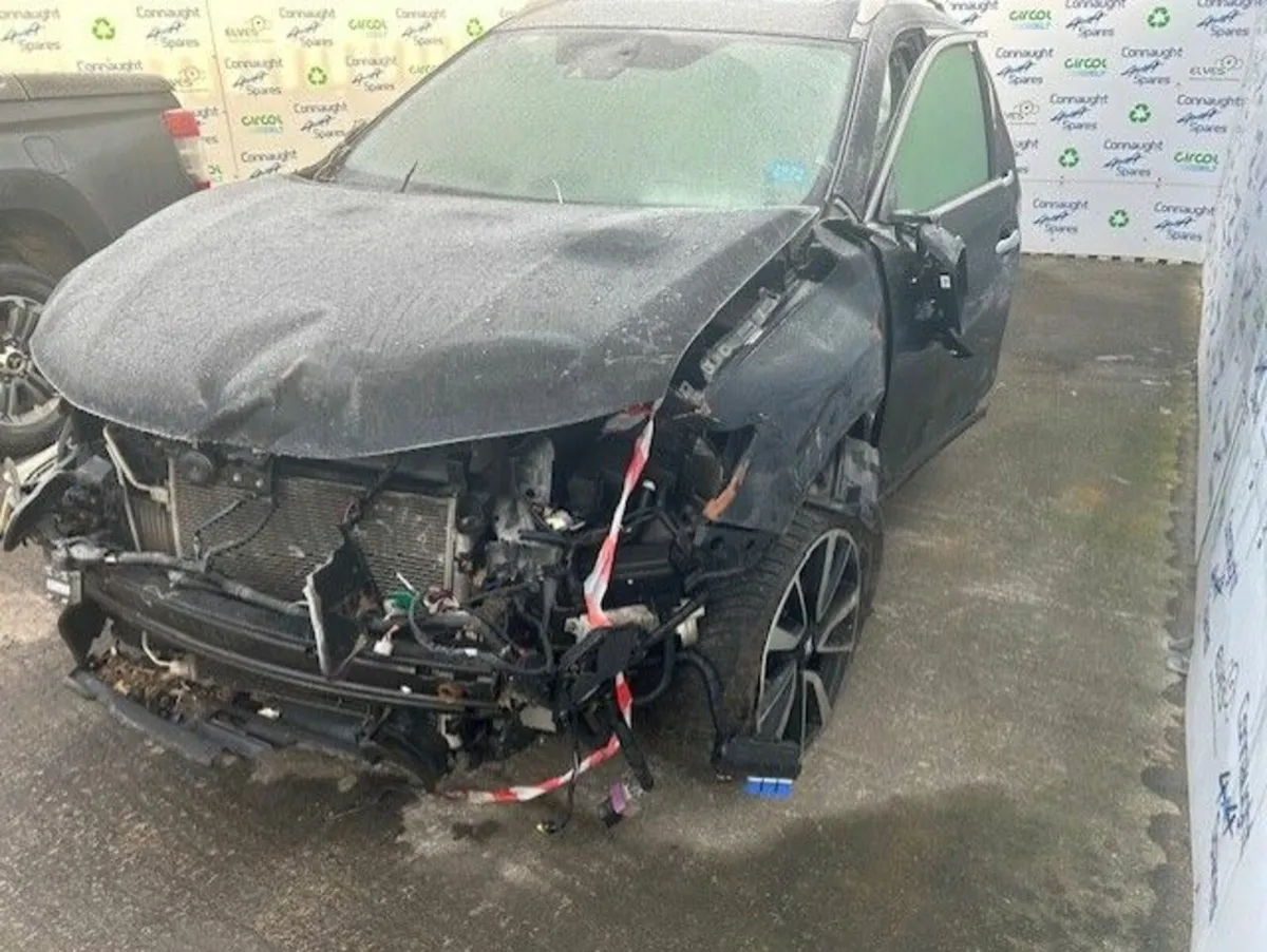 2017 NISSAN XTRAIL 1.6D JUST IN FOR BREAKING - Image 2