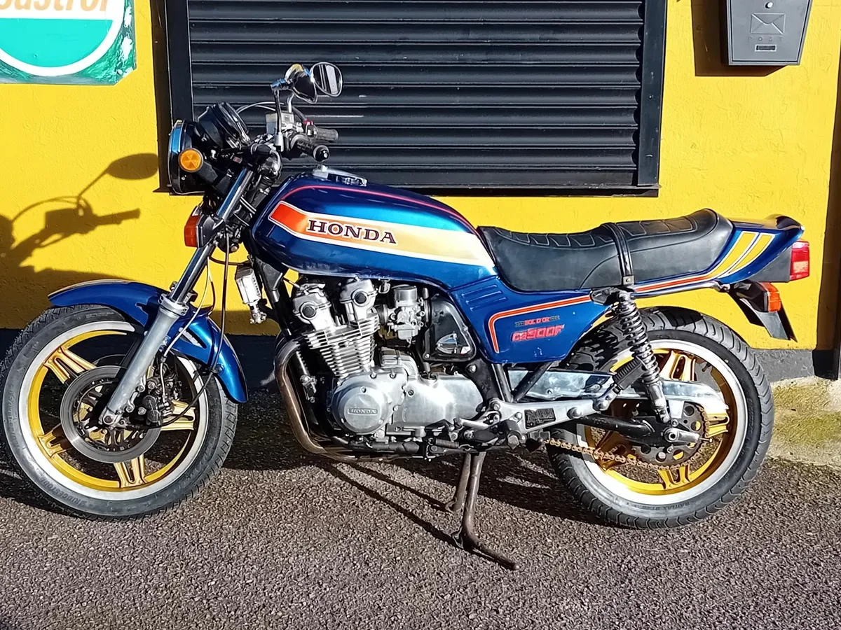 82 Honda CB900F - Image 2