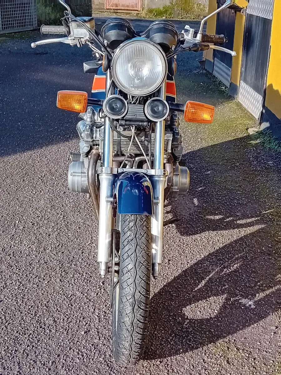 82 Honda CB900F - Image 3