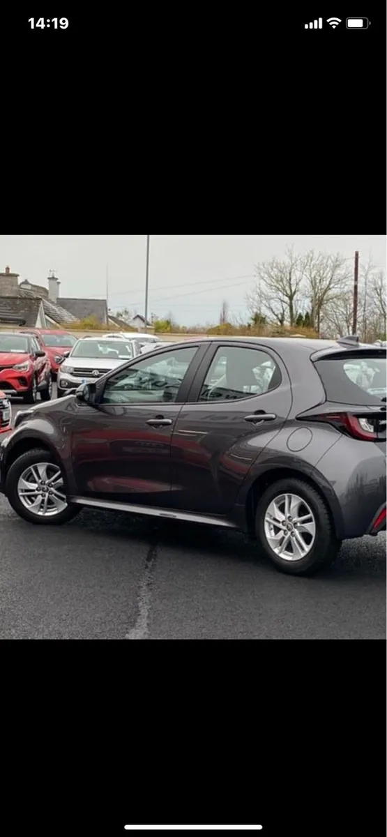 2020 - 2024 Toyota  Yaris for parts / breaking - Image 2