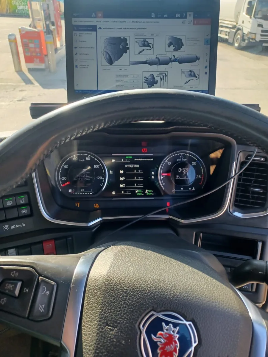 DAF SCR DPF & EGR REMOVAL - Image 3