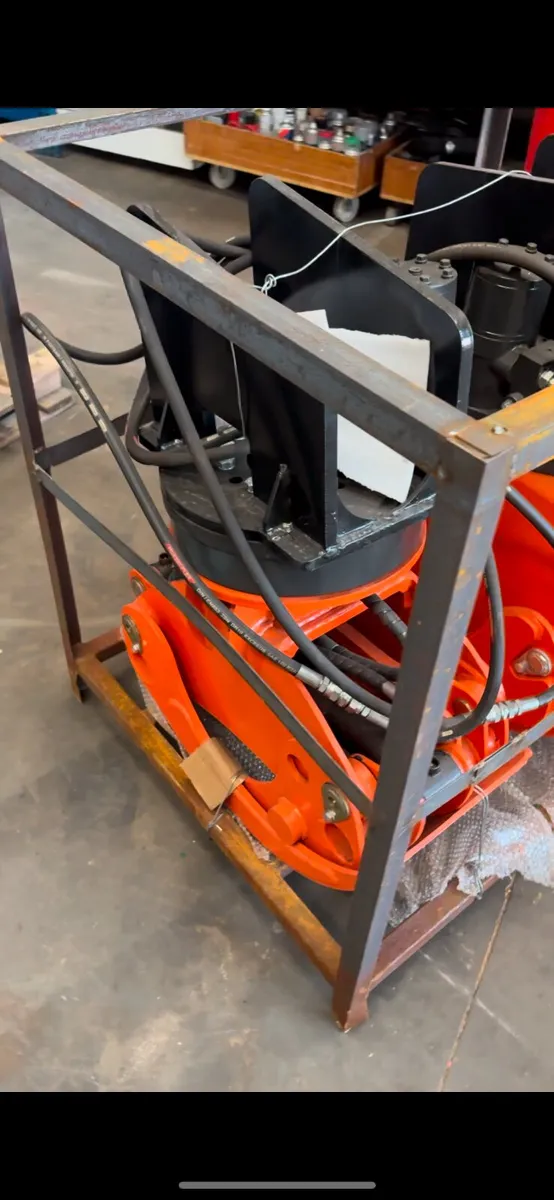 Timber Grabs - Image 1