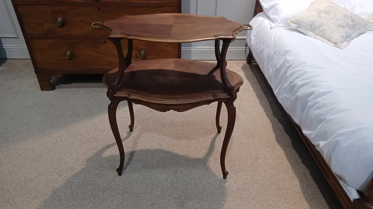 Napoleon III Table - Image 1