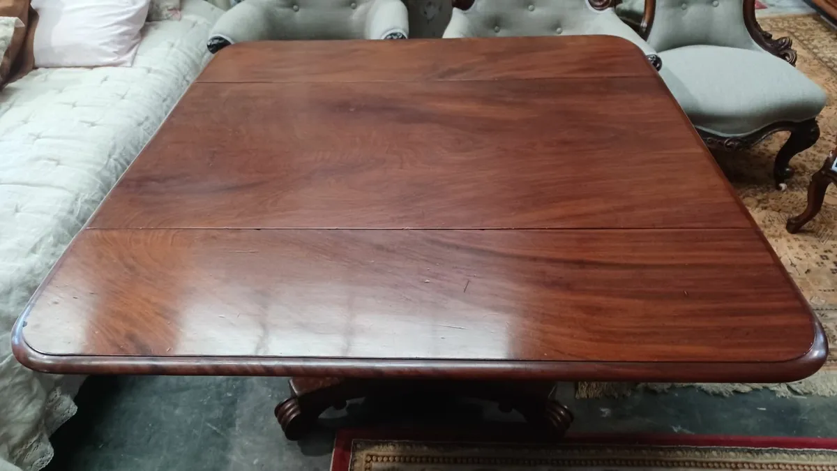 William IV Mahogany Drop Leaf Centre Table - Image 3