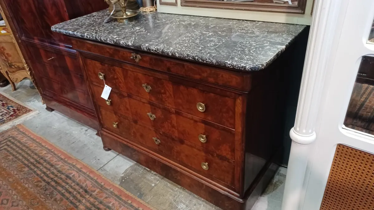 Antique Louis Phlippe chest of drawers c.1830 - Image 3