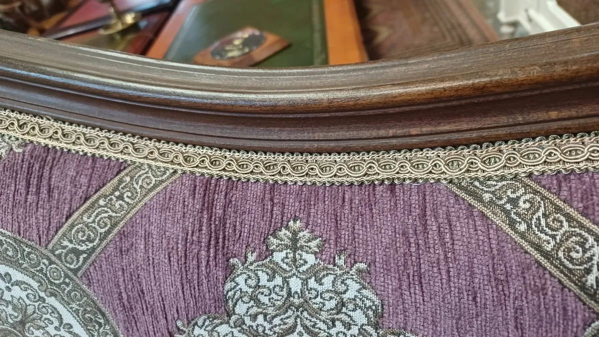 Three French Classic Antique Beds in Louis XV - Image 3