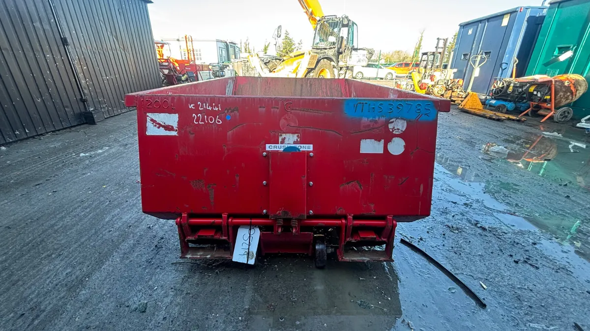 Marwood Wheeled Tipping Skip - Image 4