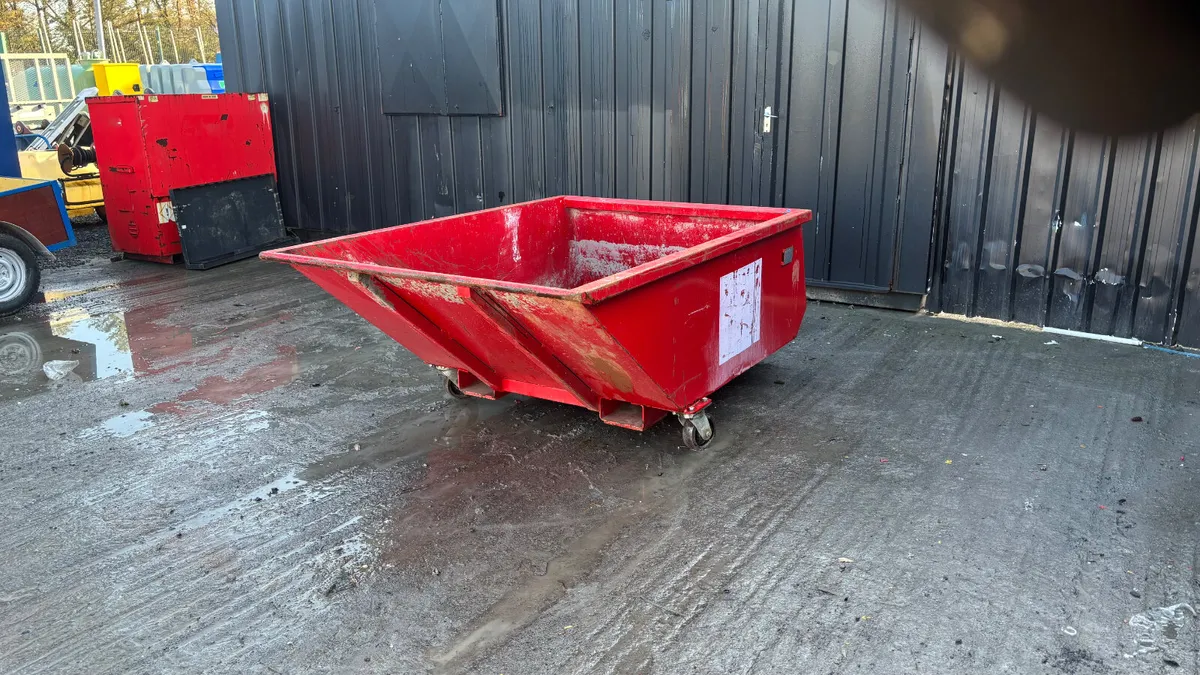 Marwood Wheeled Tipping Skip - Image 1