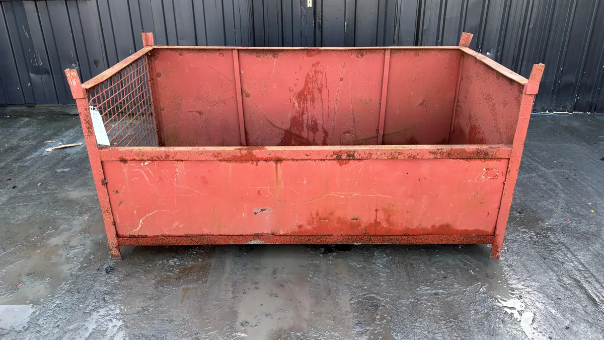 Basket / Cage - Image 2