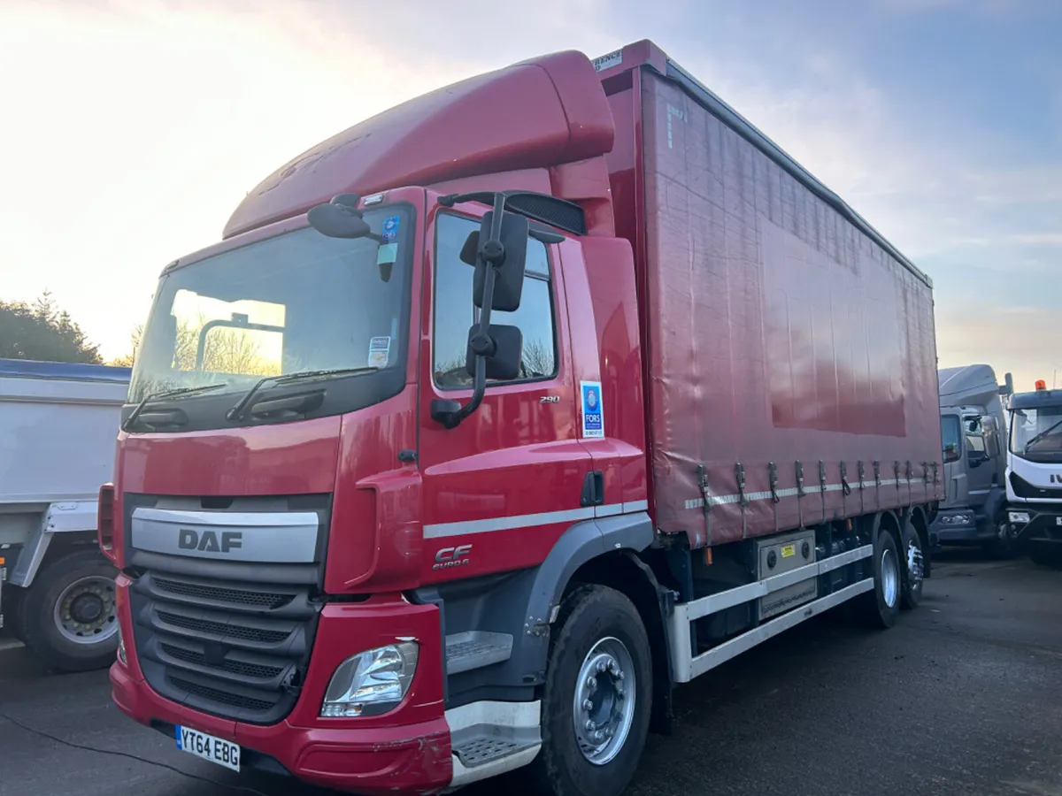 Large choice of rigid trucks in stock OPEN MONDAY - Image 4