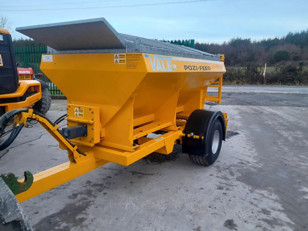Vale TS3000 Salt Gritter Unused 2018  (17919) - Image 1