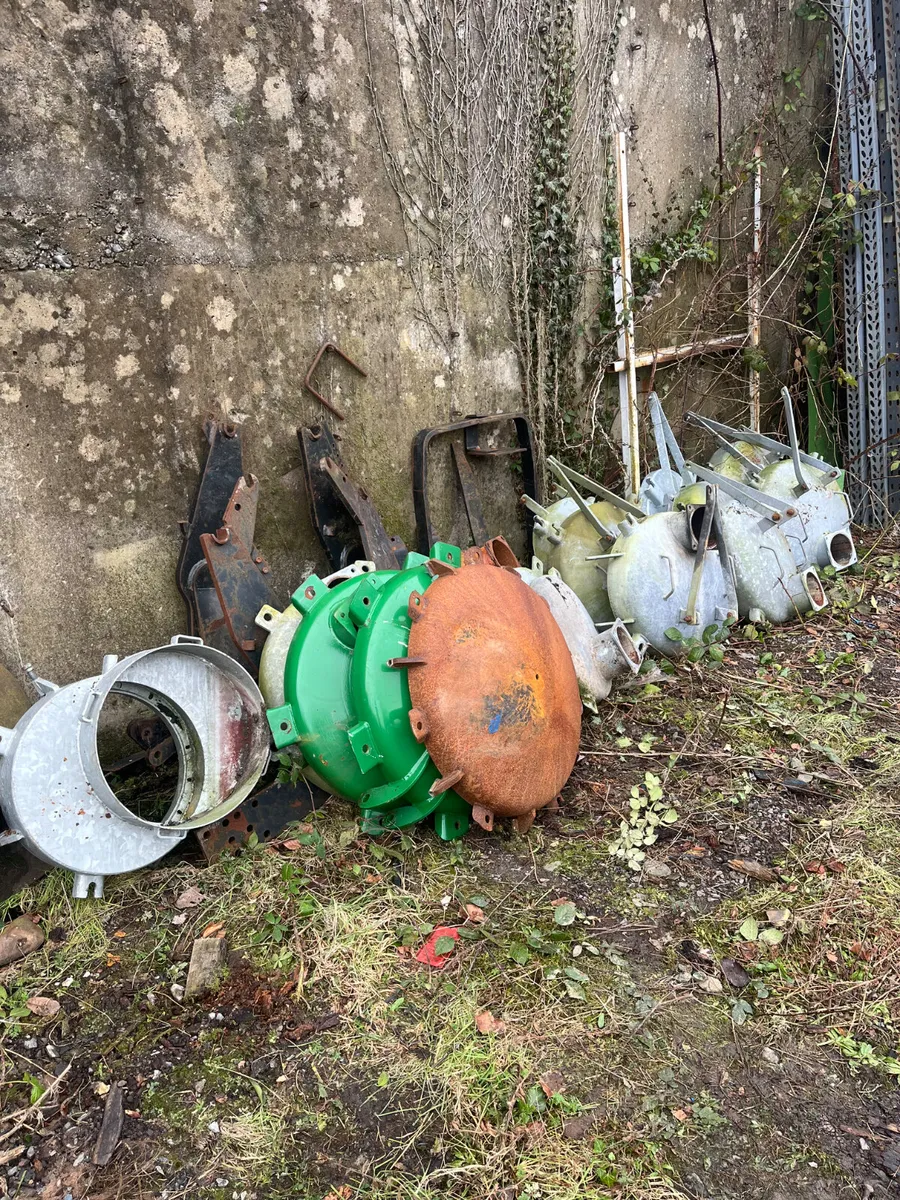 Back doors for slurry tanker - Image 2