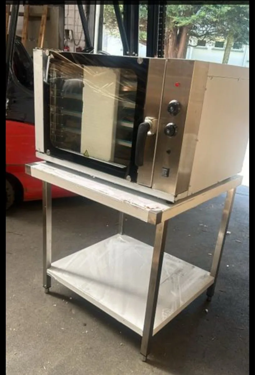 New frytac 6 rack convection Oven. In-stock