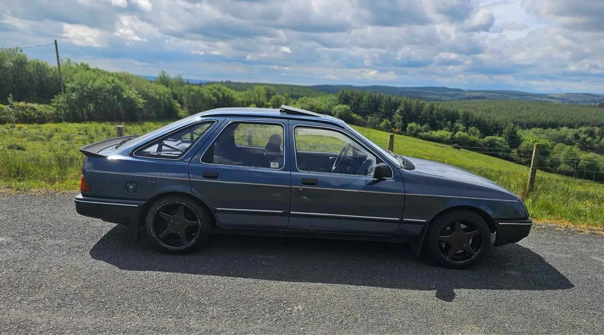 Ford sierra - Image 2