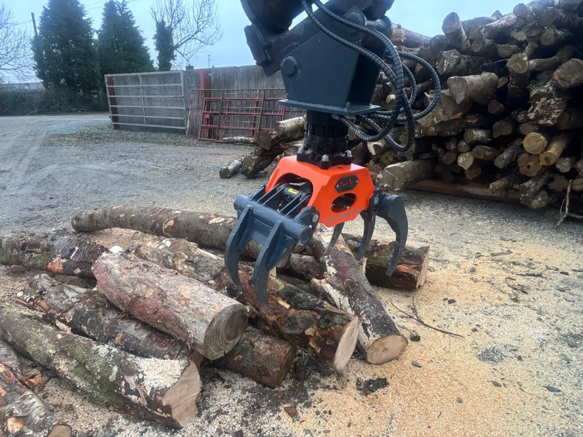 Klou Mini excavator Grabs - Image 1