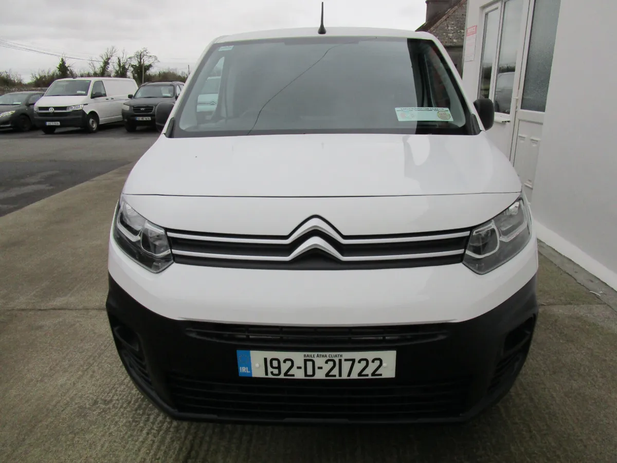 Citroen Berlingo 2019 - Image 2