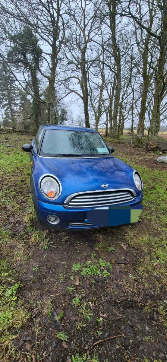 Mini One 1.4 petrol 2008 breaking for parts only!