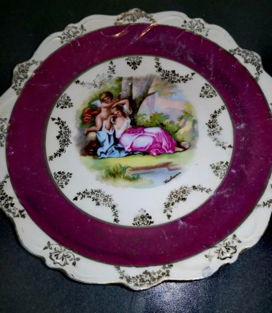 Beautiful Antique Alt Wien plate - Image 1