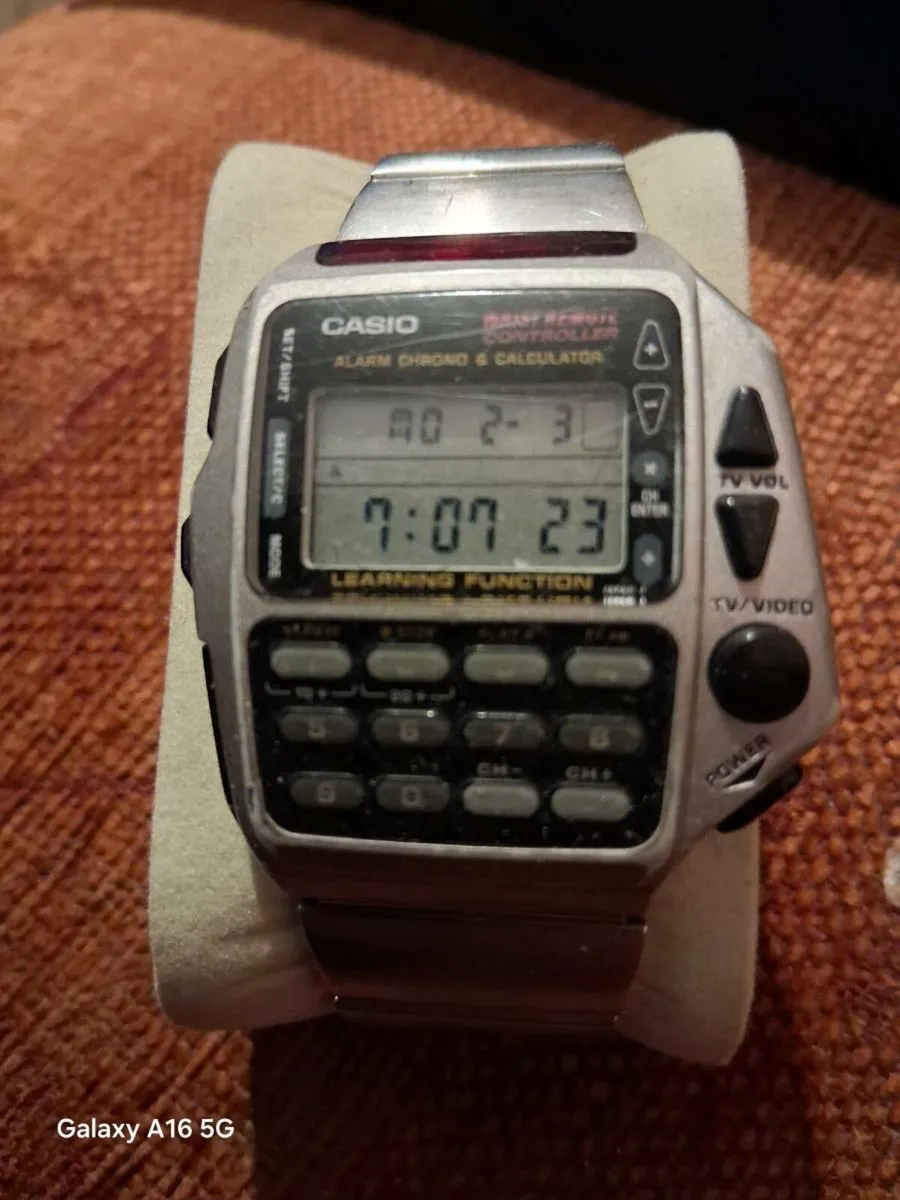Casio remote control tv watch - Image 1