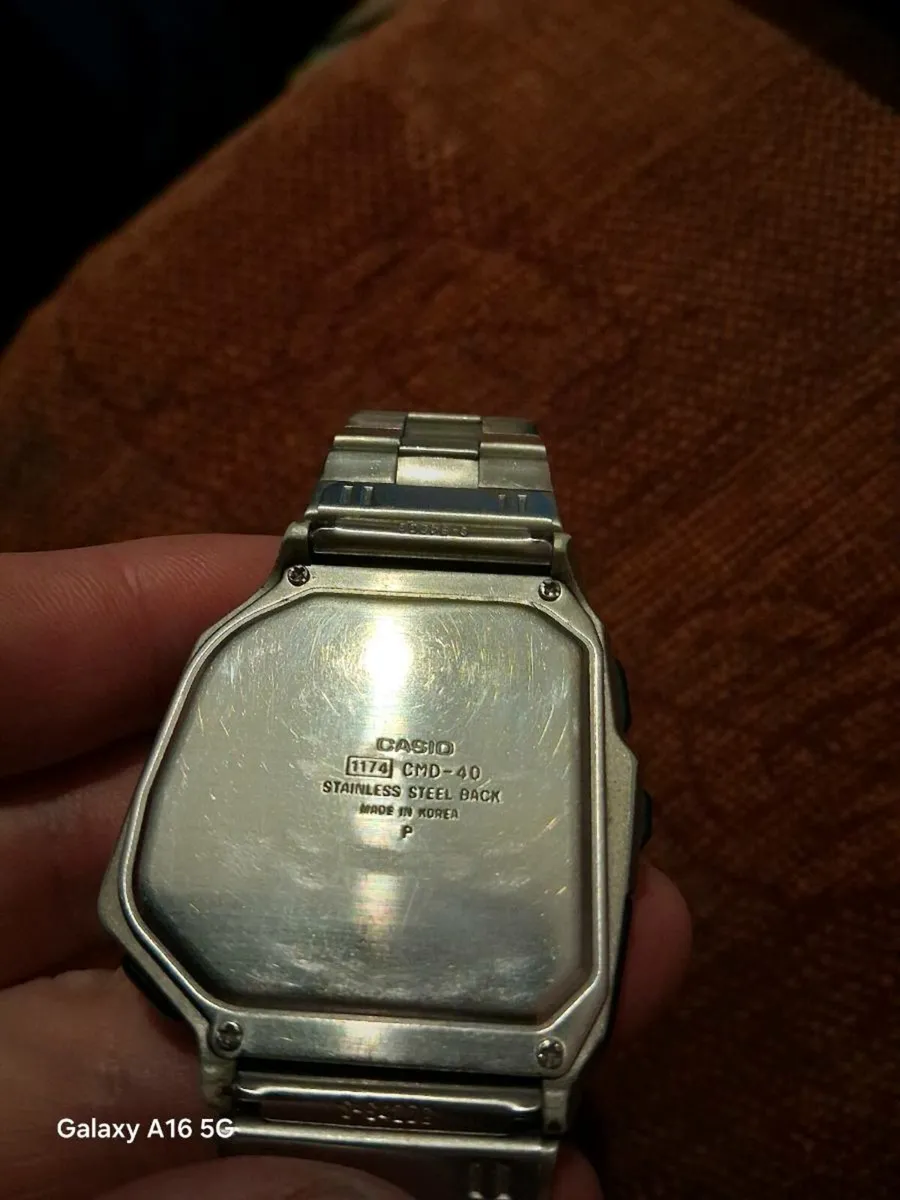 Casio remote control tv watch - Image 3